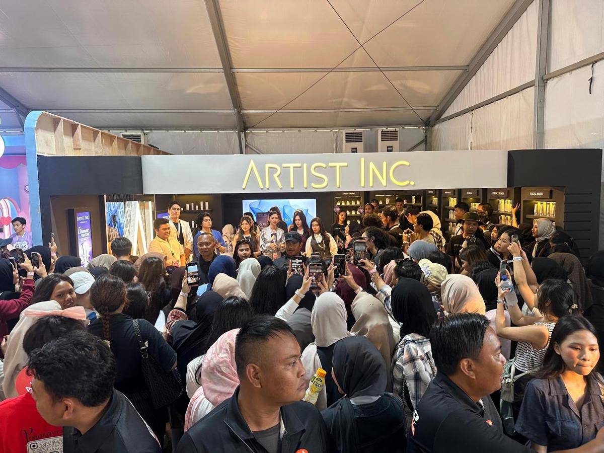Artist Inc (Dok.Artist Inc)