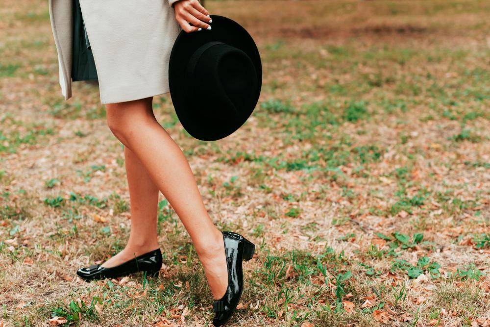 ilustrasi flat shoes
