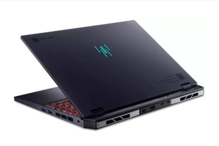 Acer Predator Helios Neo 16 
