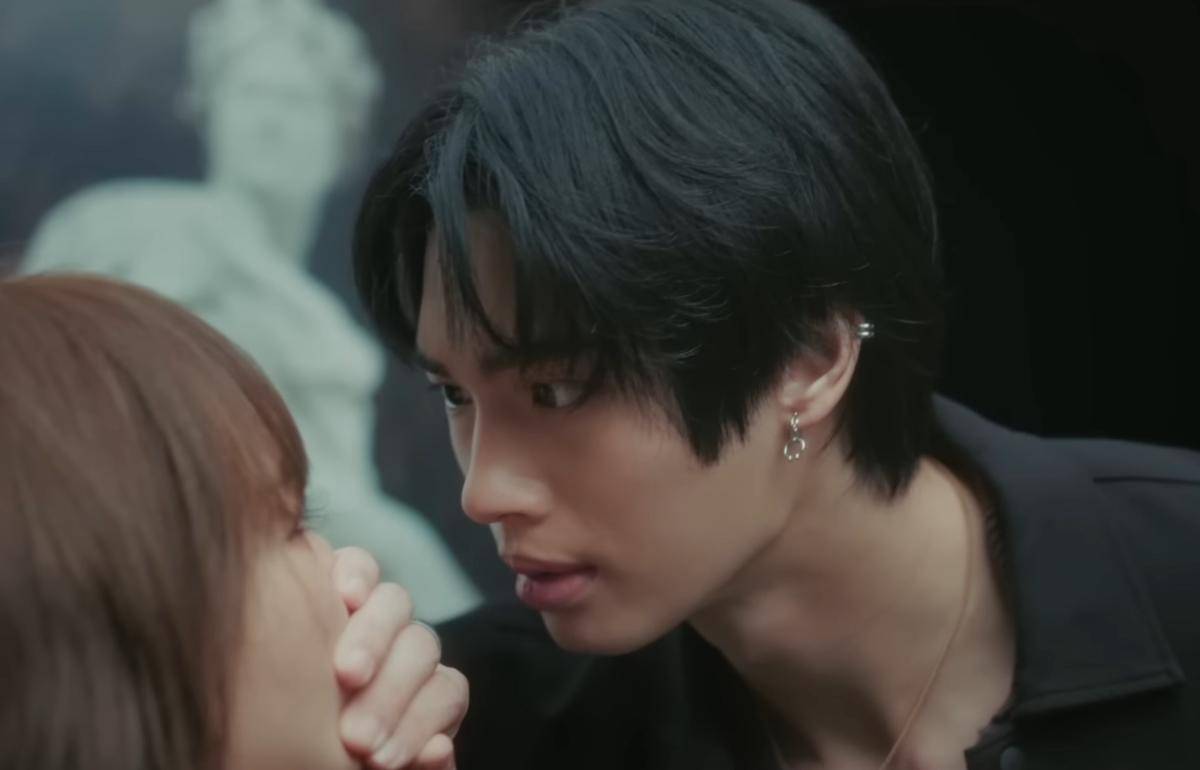 cuplikan drama Enigma Black Stage 