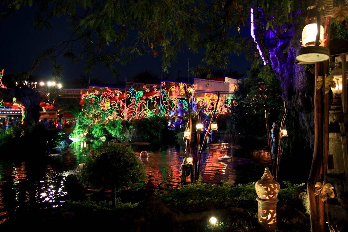 potret Phuket FantaSea (commons.m.wikimedia.org/Максим Улитин)