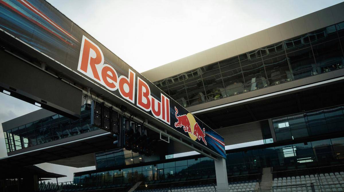 potret logo Red Bull