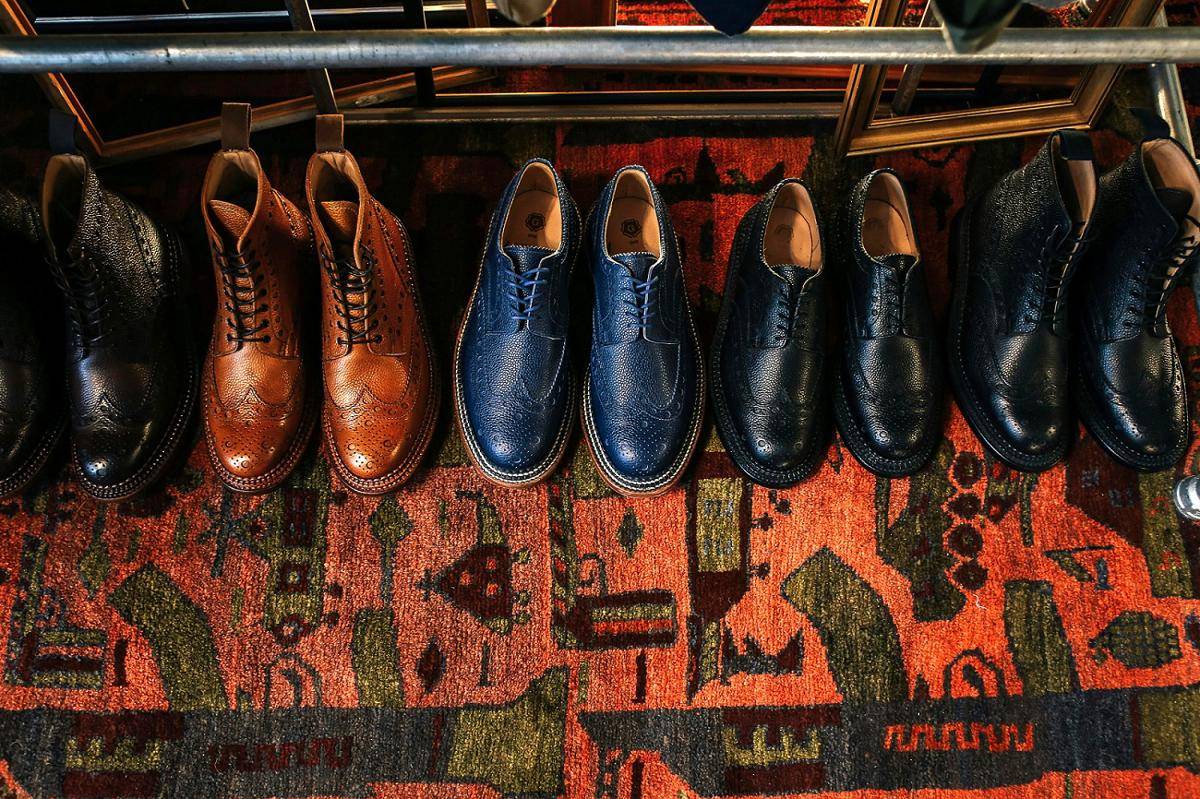 ilustrasi sepatu (pexels.com/Rachel Claire) 