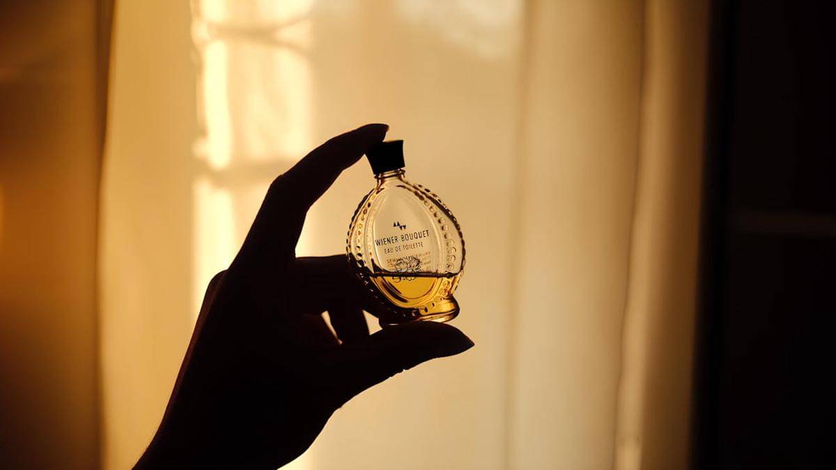 ilustrasi parfum (pexels.com/Zeynep Ladin Üstündağ)
