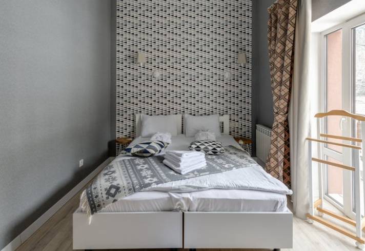 illustrasi tempat tidur built-in (pexels.com/Max Vakhtbovycn)