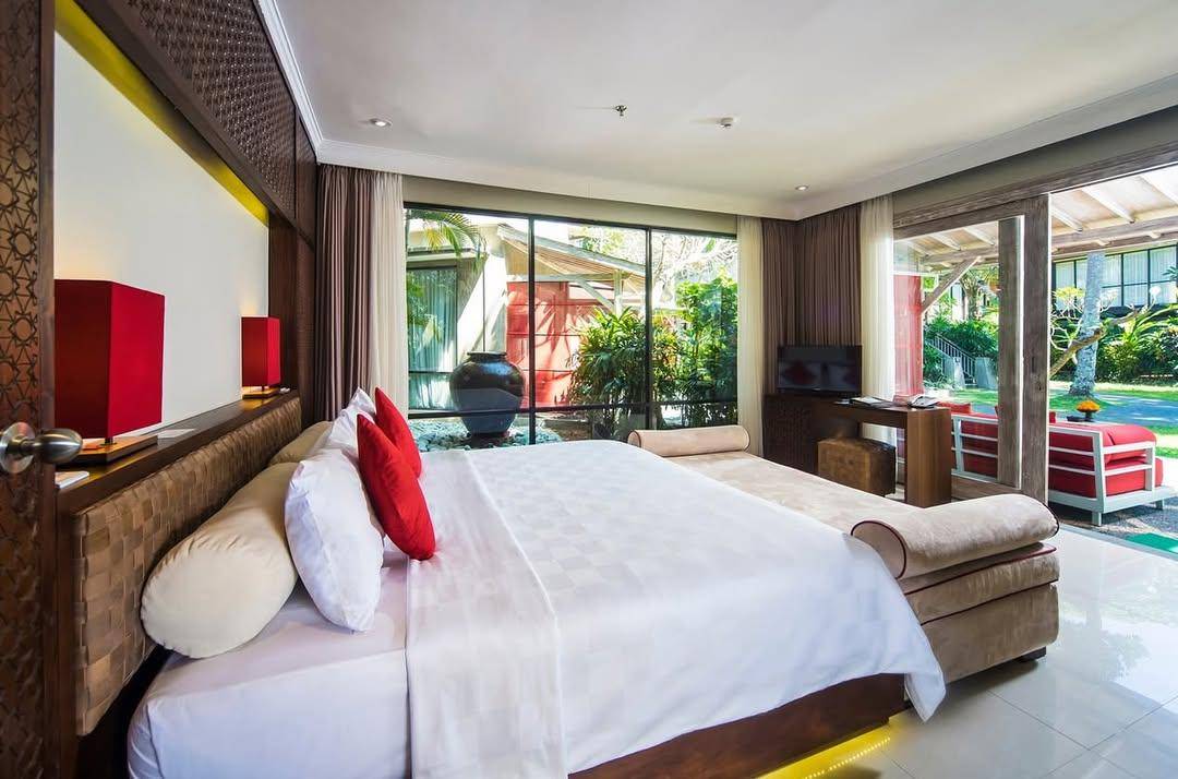 Segara Village Hotel (instagram.com/segaravillage)