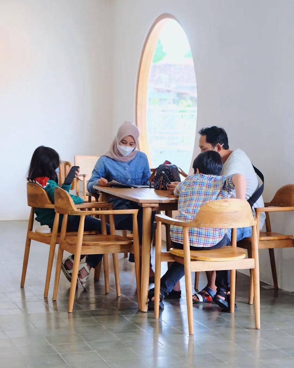 Lunaria Coffee Yogyakarta (instagram.com/lunariacoffee)