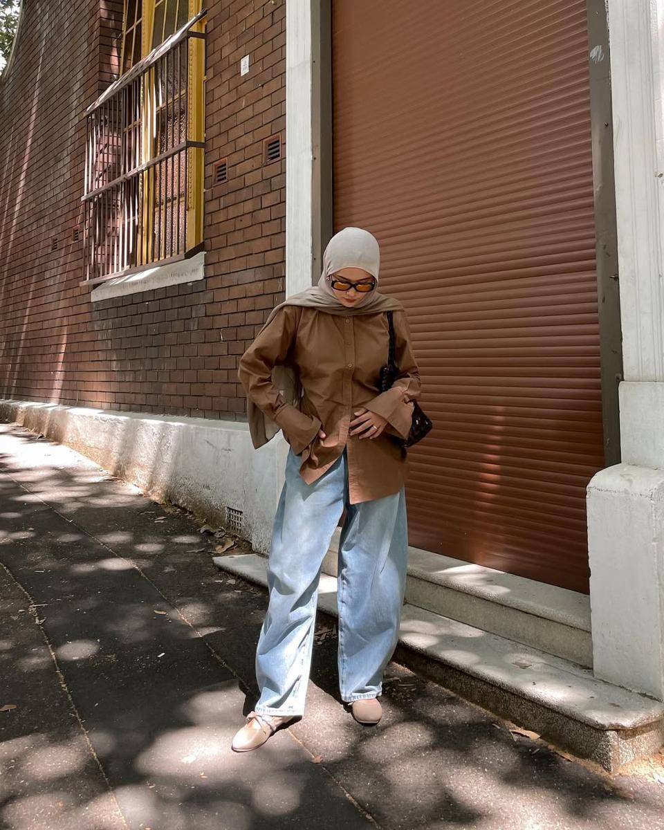 OOTD hijab ke kampus ala Ana Octarina (instagram.com/anaoctarina)