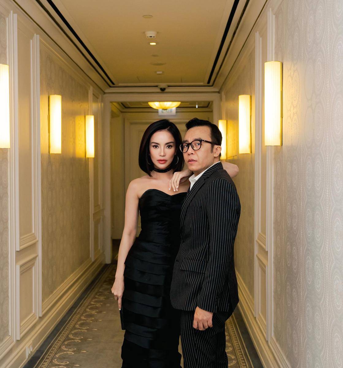 Ari Lasso dan kekasih (Instagram.com/ari_lasso)