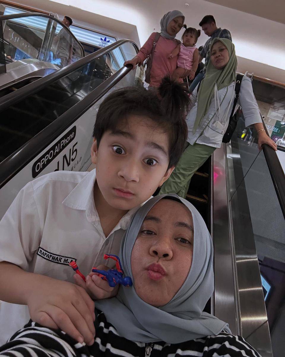 Mbak Lala dan Rafathar