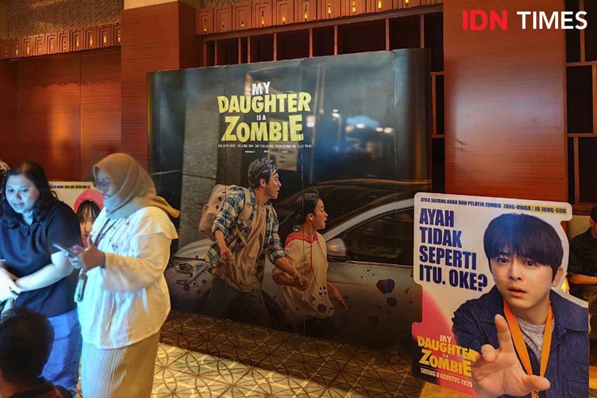 Reaksi Film My Daughter is a Zombie.jpg