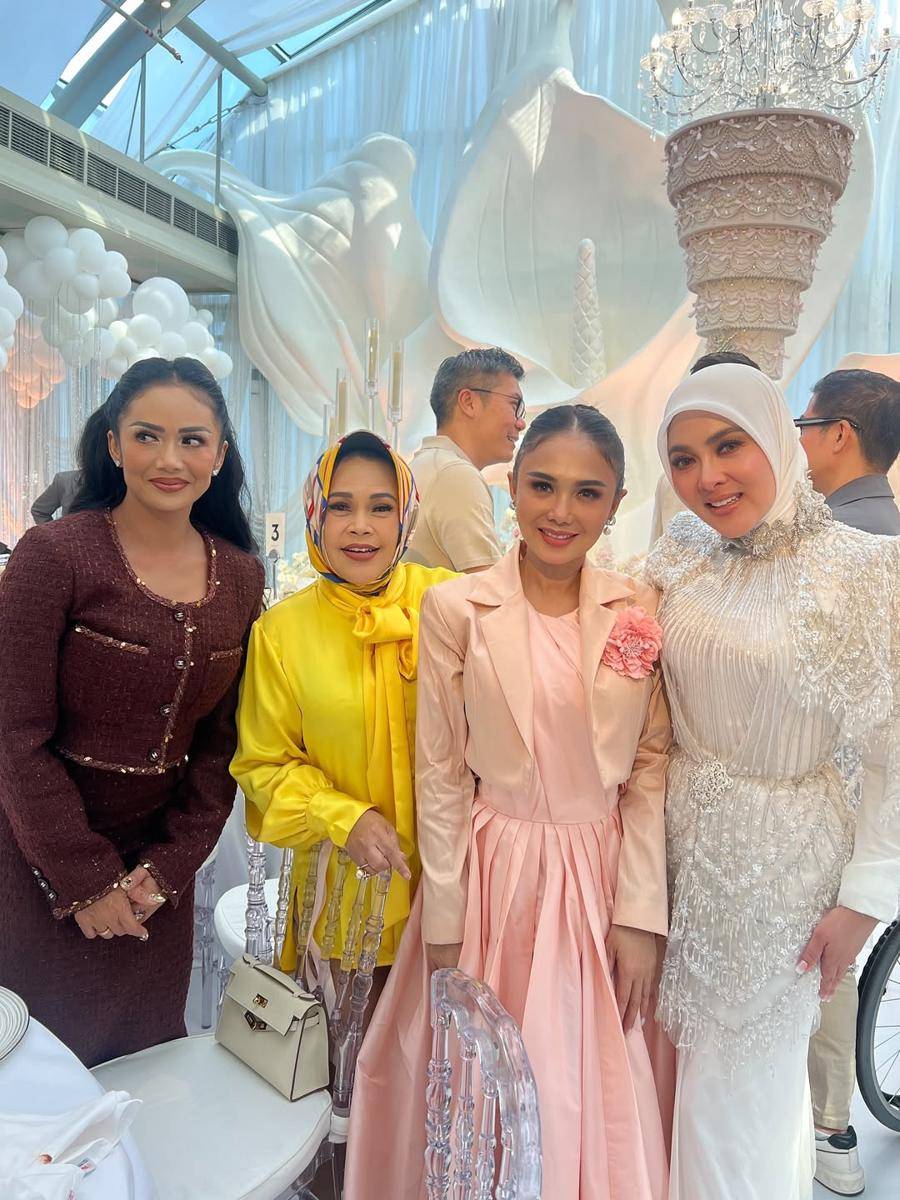 Welcome back @princessyahrini .. seneng udah lama gak ketemu teman-teman kemarin serasa reuni. H (1).jpg