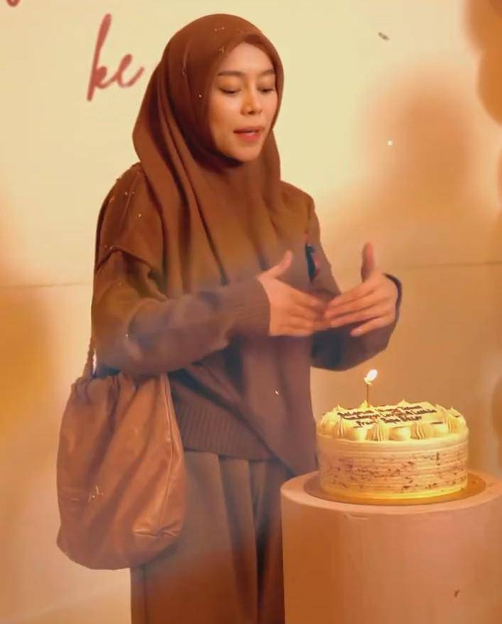 Ulang Tahun ke-26 Lesti Kejora (Instagram.com/lestikejora)