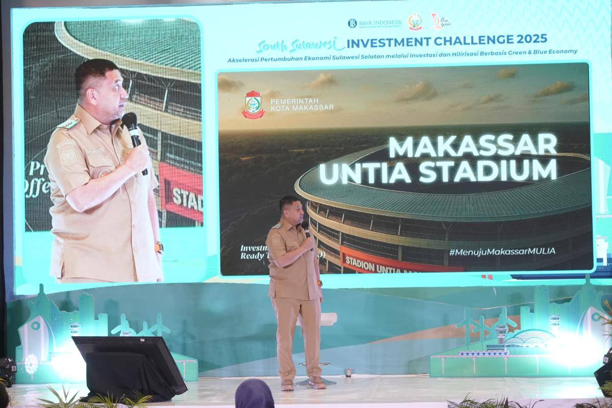 Wali Kota Makassar Munafri Arifuddin memaparkan soal rencana proyek Makassar Untia Stadium dalam forum Final South Sulawesi Investment Challenge (SSIC) yang digelar di Hotel Novotel Grand Shayla, Makassar, Senin (4/8/2025). (Dok. Humas Pemkot Makassar)