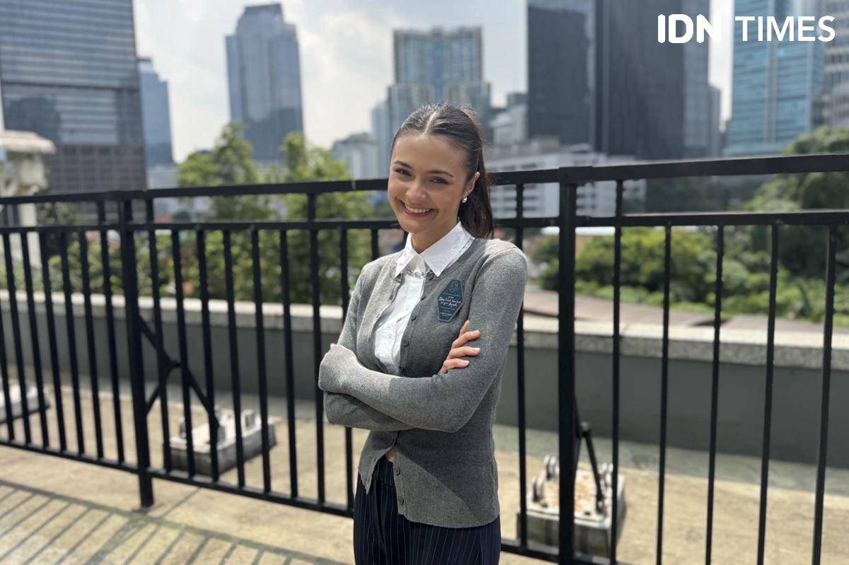 Amanda Rawles pemeran film Andai Ibu Tidak Menikah dengan Ayah