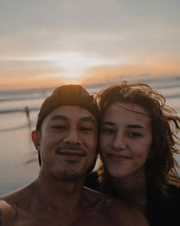 Dahlia Poland dan Fandy Christian