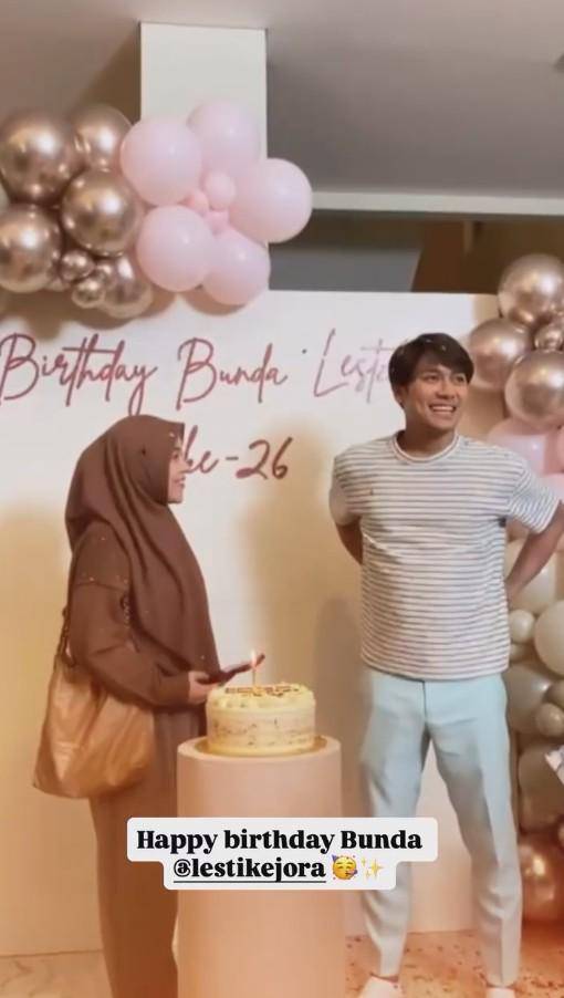 Ulang Tahun ke-26 Lesti Kejora (Instagram.com/lestikejora)