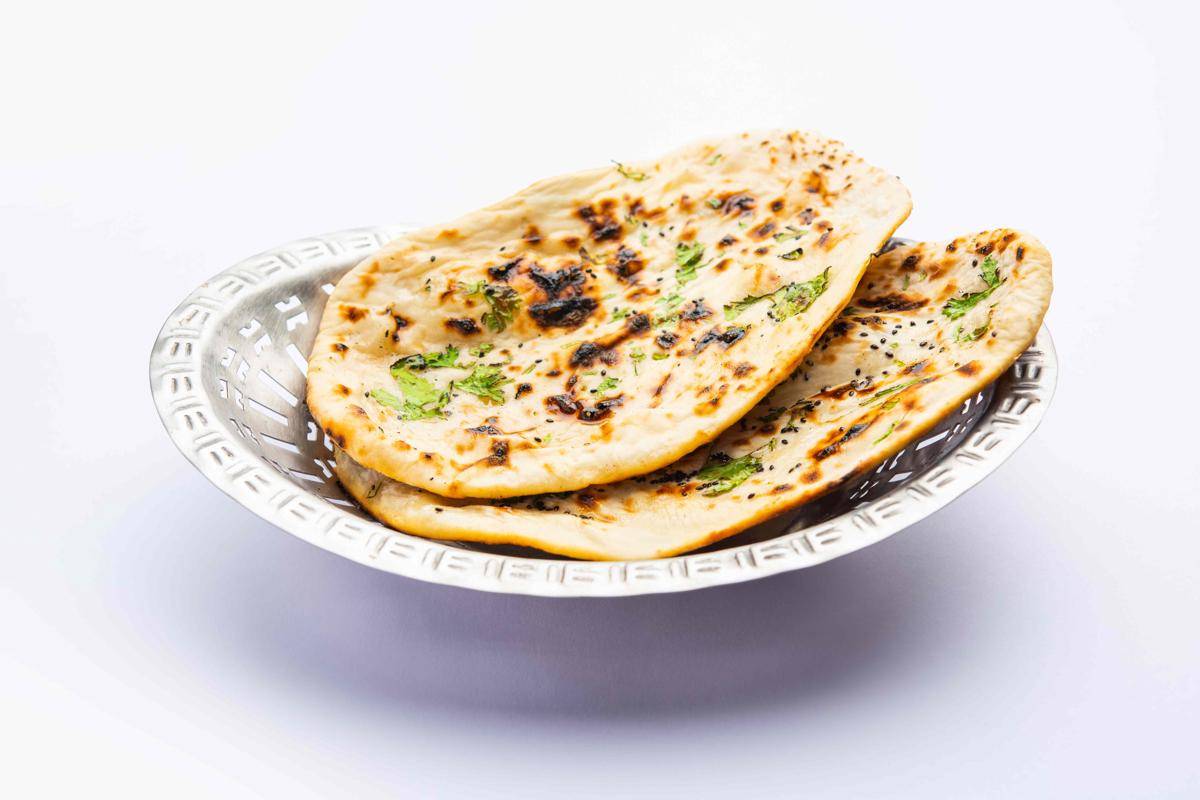 ilustrasi naan bread (vecteezy.com/Subodh Sathe)