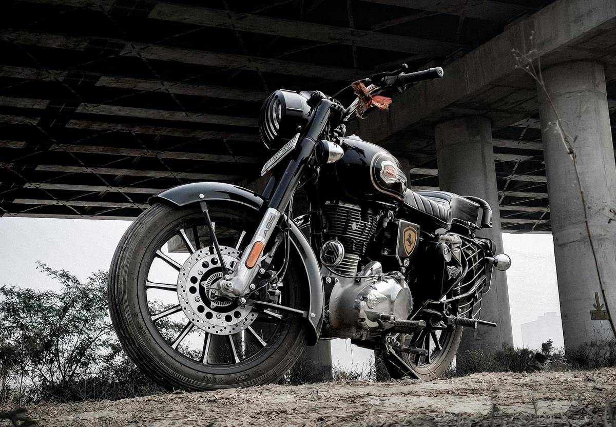 ilustrasi motor tua (pexels.com/Nishant Yadav)