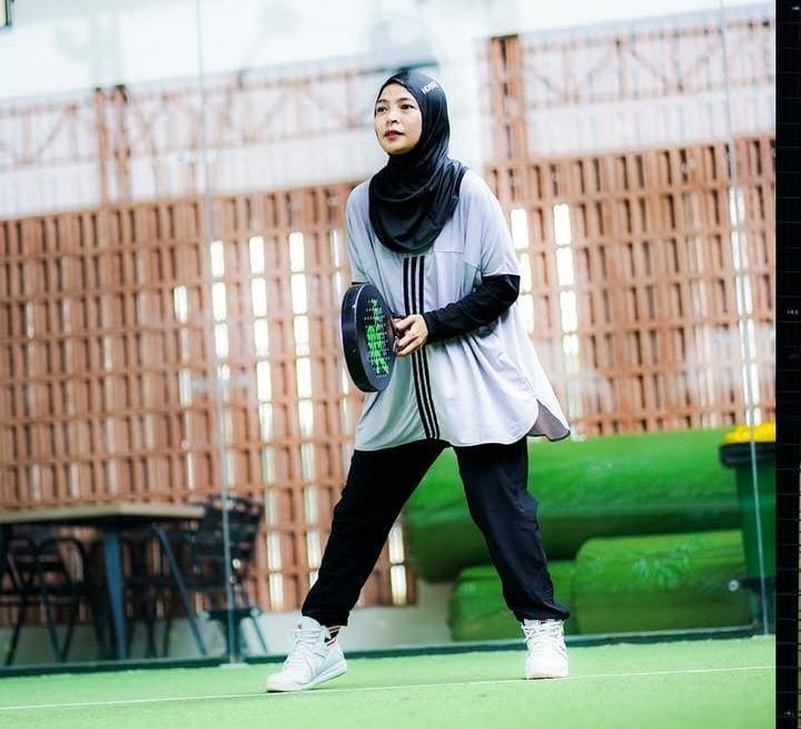 Tantri Kotak kecanduan main padel 