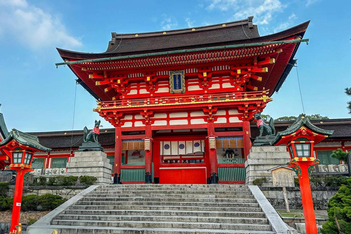 potret Fushimi Inari Taisha (pexels.com/Afif Ramdhasuma)