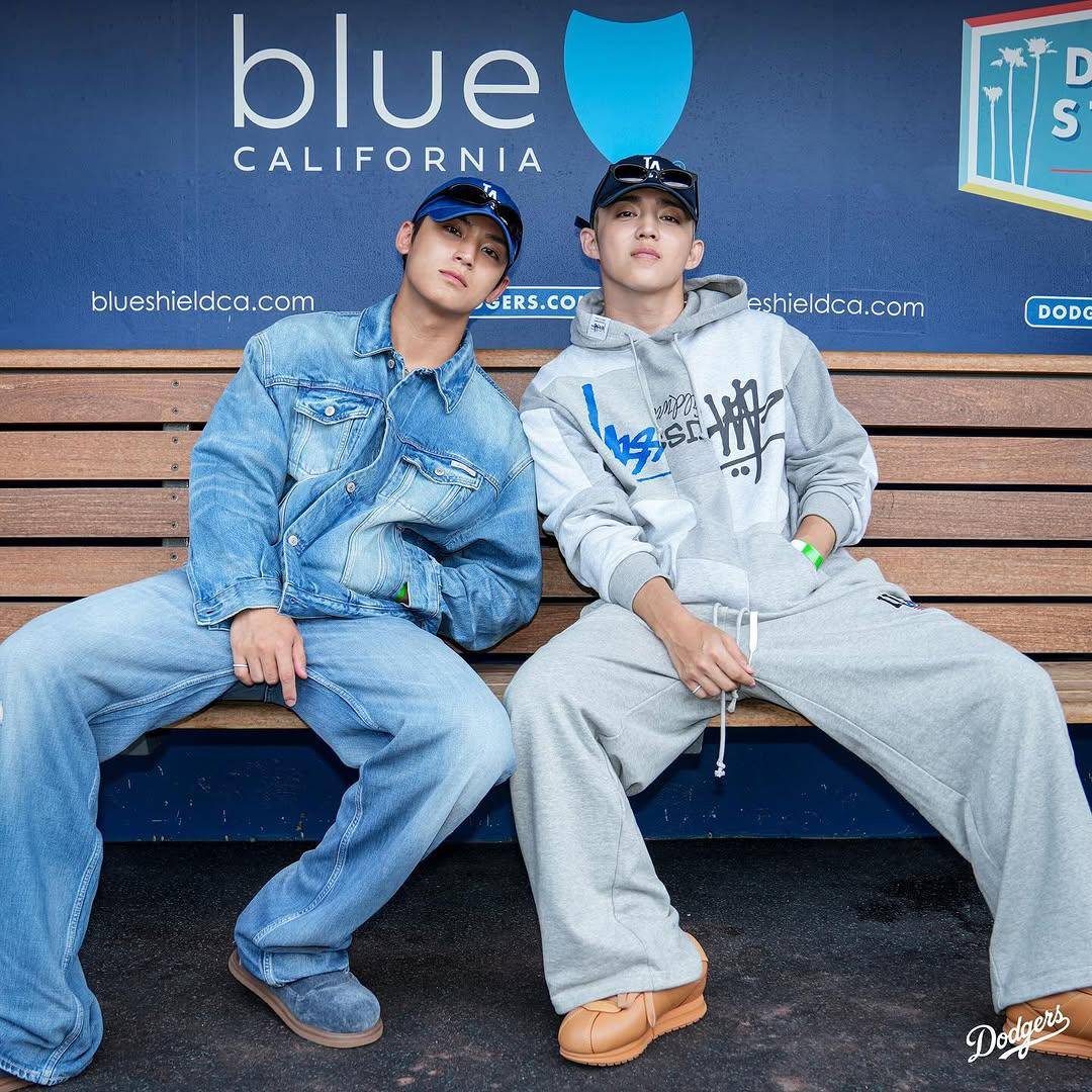 Potret Mingyu dan S.Coups SEVENTEEN Nonton Bisbol di LA