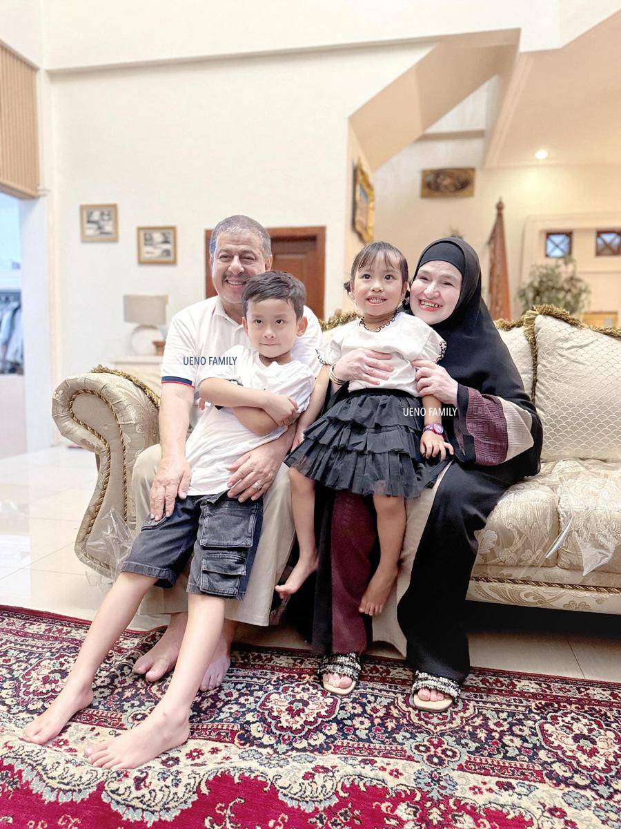 Ueno Family ke Rumah Fadil Jaidi