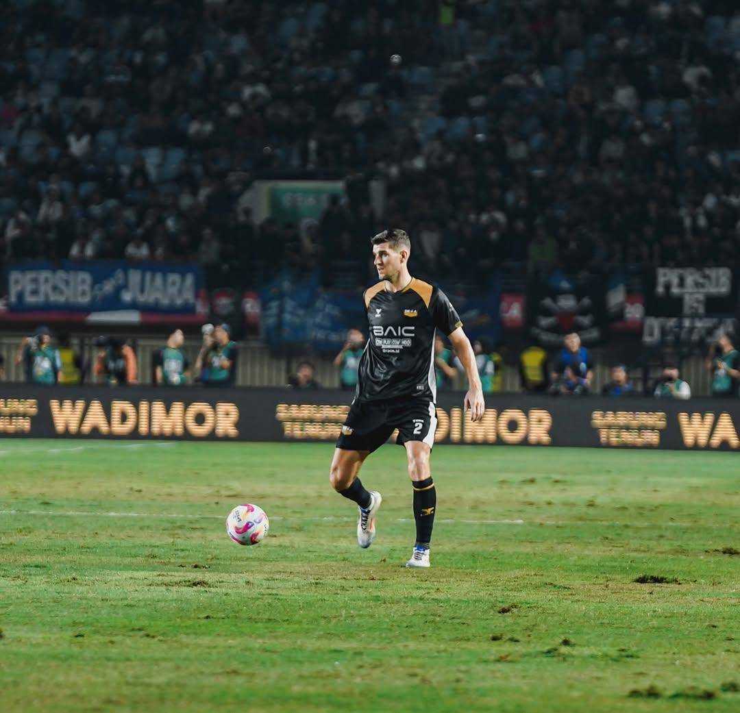 Nick Kuipers saat bertanding bersama Dewa United (instagram.com/kuipersnick)