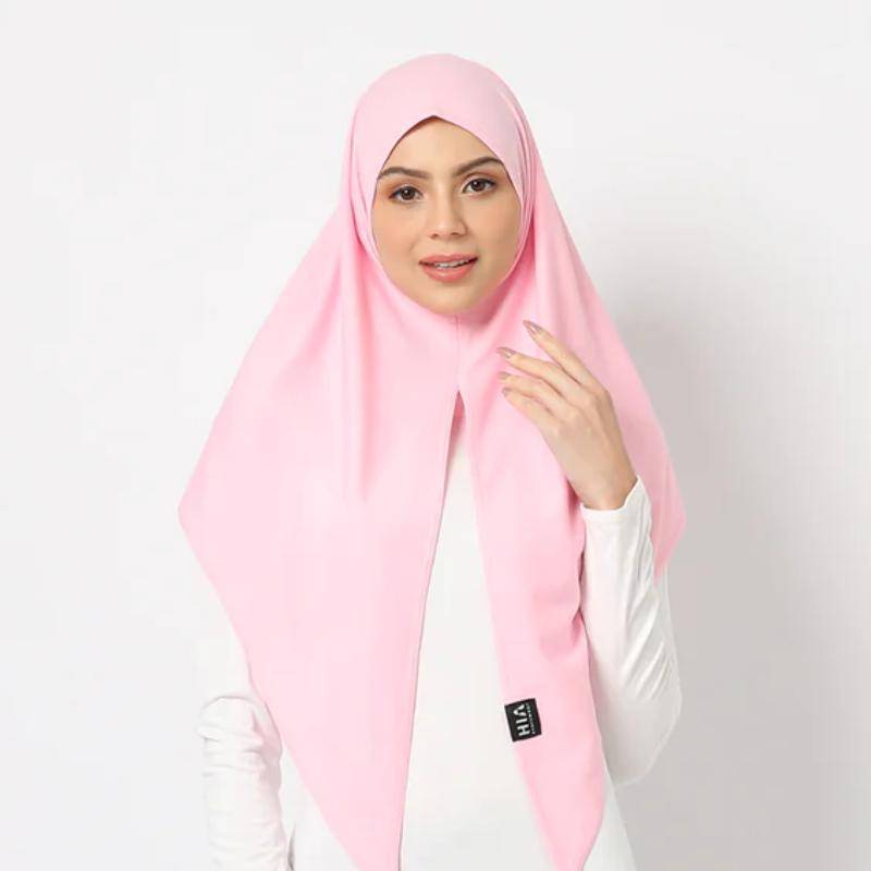 Hia Everywear (shopee.co.id/hiaeverywear)