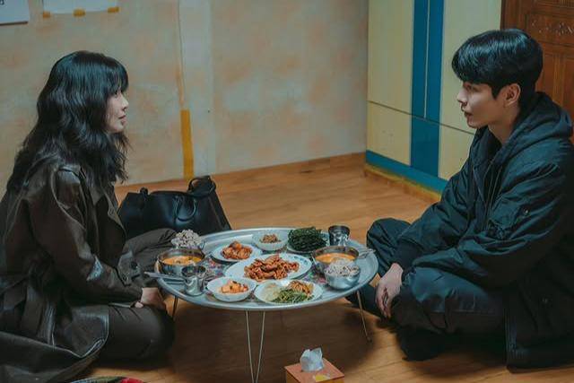 still cut drama Marry Kills People (instagram.com/mbcdrama_now)