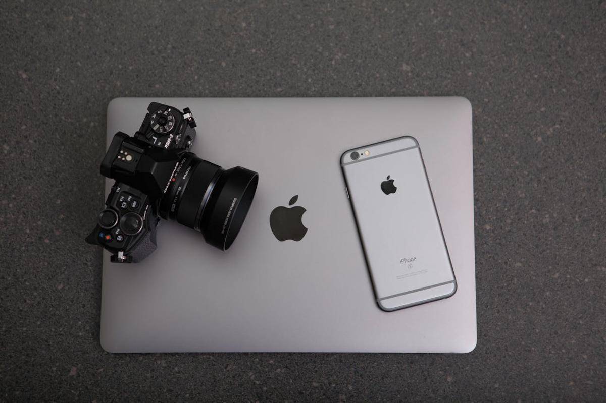 ilustrasi produk Apple 