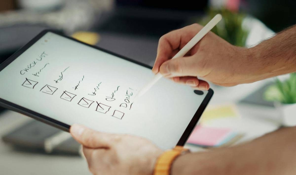 ilustrasi membuat daftar 