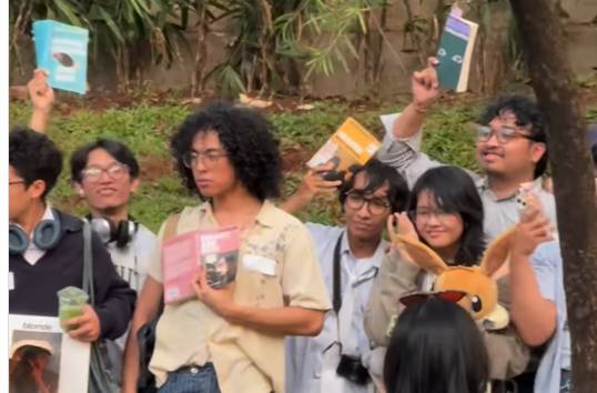 kontes Performative Male di Taman Langsat, Jakarta Selatan (instagram.com/@ussfeeds)