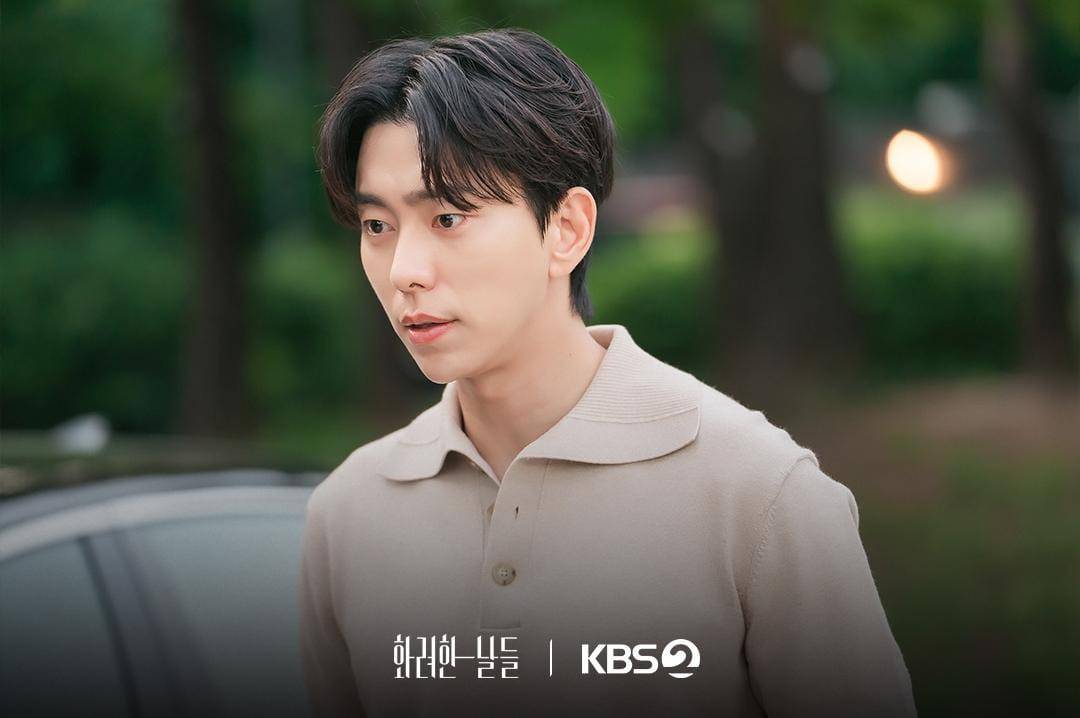 Potret Yoon Hyun Min saat membintangi drama Korea Our Golden Days