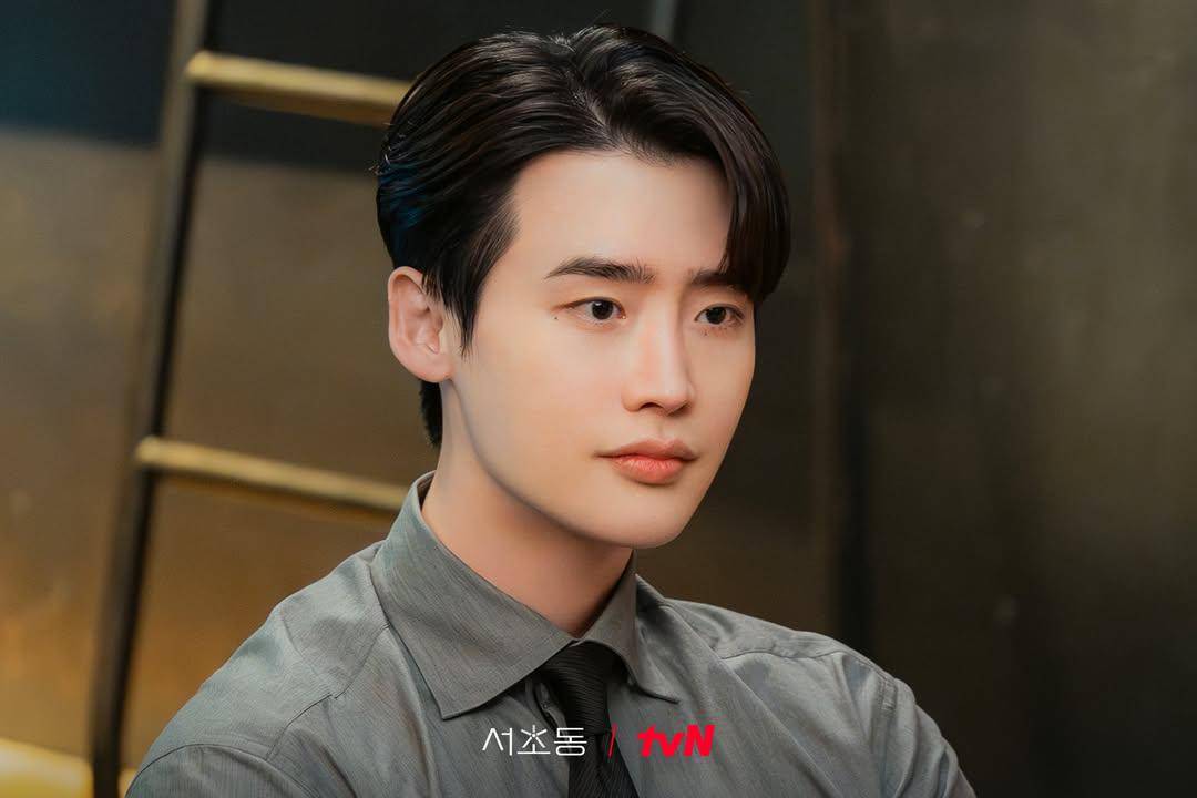 Lee Jong Suk di Law and the City (instagram.com/tvn_drama)