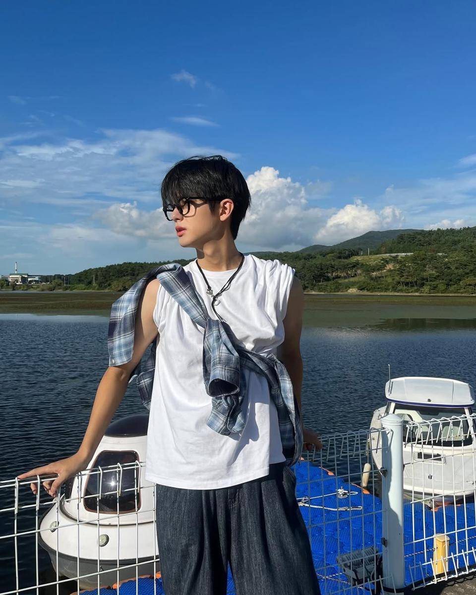 potret Kim Min Kyu (instagram.com/kimminkyu_0312)