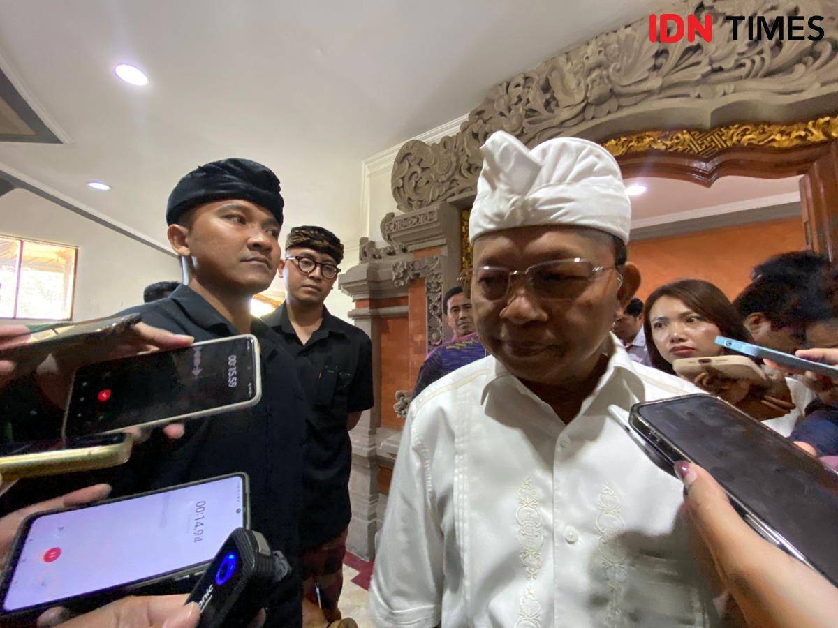 Koster wayan.jpg