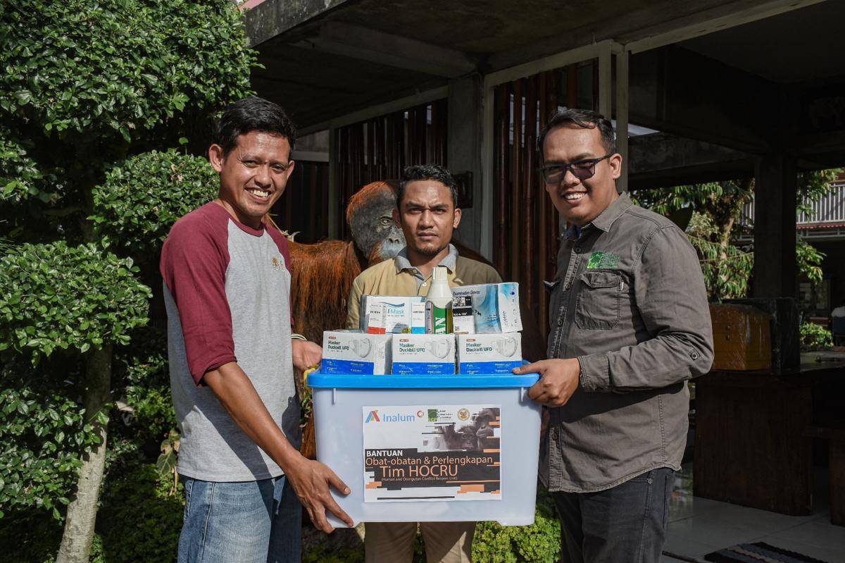 PENYERAHAN OBAT_1.jpg