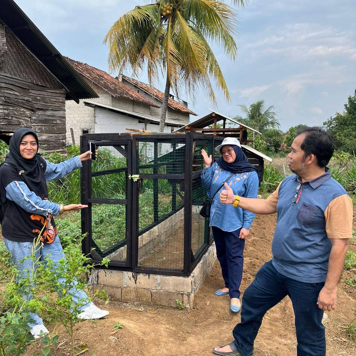 Dosen Institut Informatika dan Bisnis (IIB) Darmajaya Melaksanakan Program Pengabdian Masyarakat Bertajuk PITITASA Digital (Pilah, Timbang, Tabung Sampah)