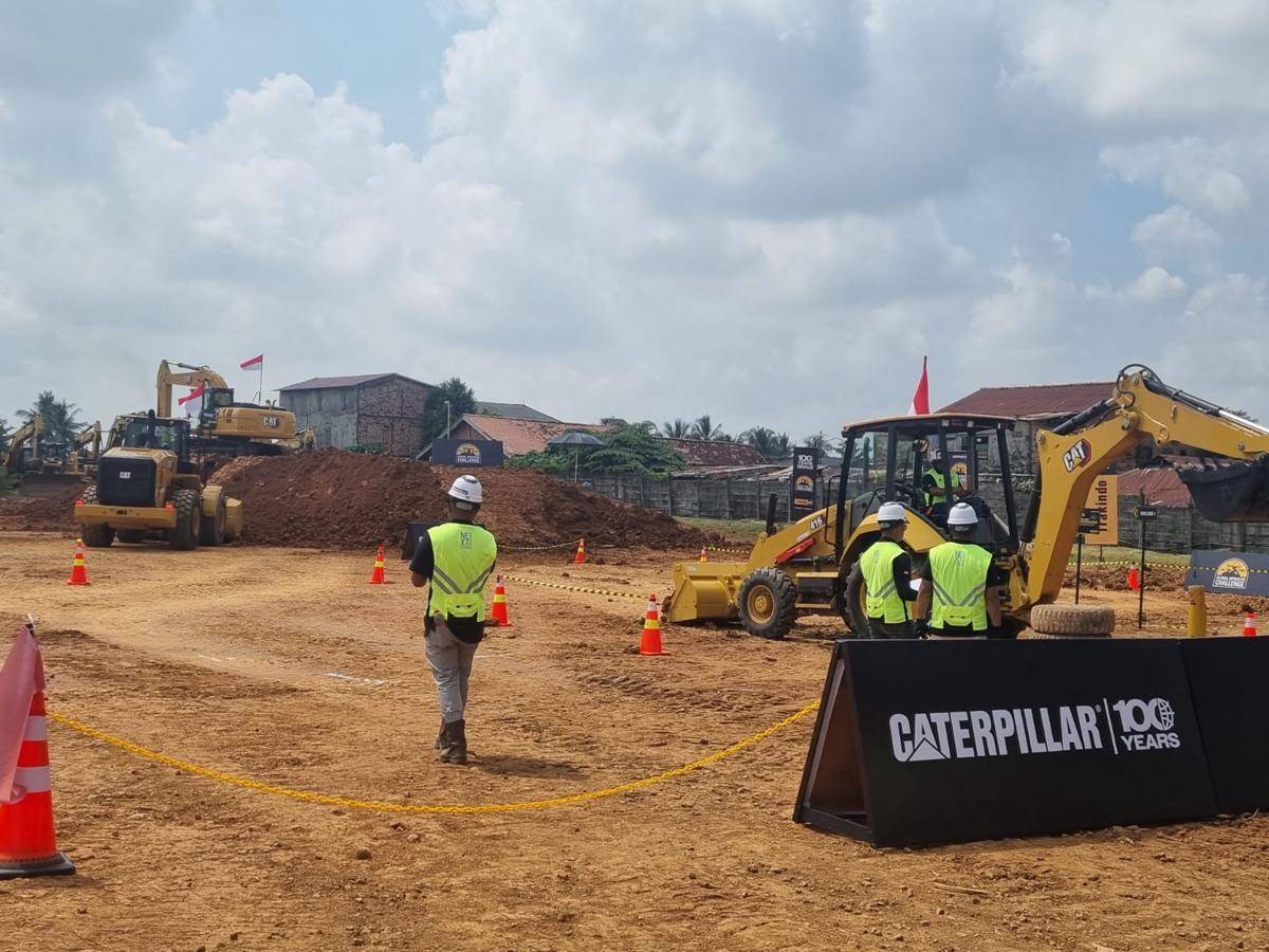 PT Trakindo Utama menggelar kompetisi bagi Operator Alat Berat untuk wakili Indonesia dalam kompetisi tingkat dunia (IDN Times/Rangga Erfizal)