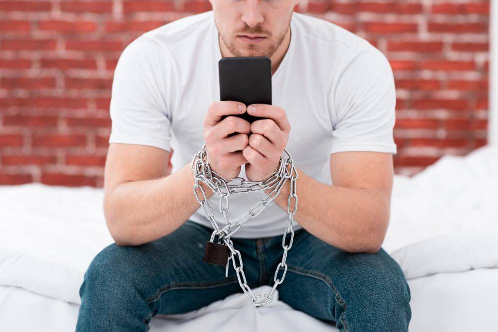 7 Kebiasaan Digital yang Diam-diam Merusak Kesehatan Mental, Hindari!
