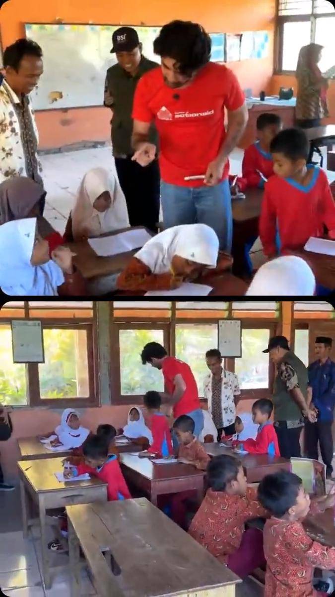 Reza Rahadian mengajar di sekolah NTB
