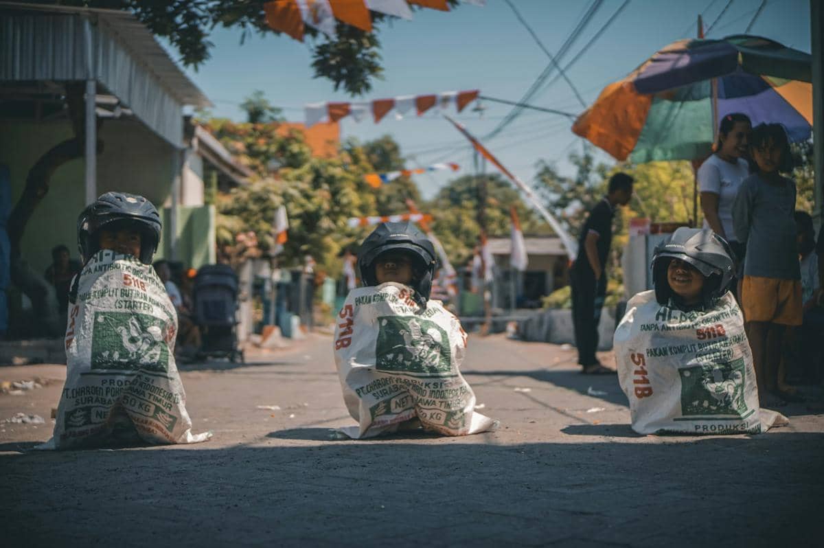 manfaat lomba balap karung untuk kesehatan