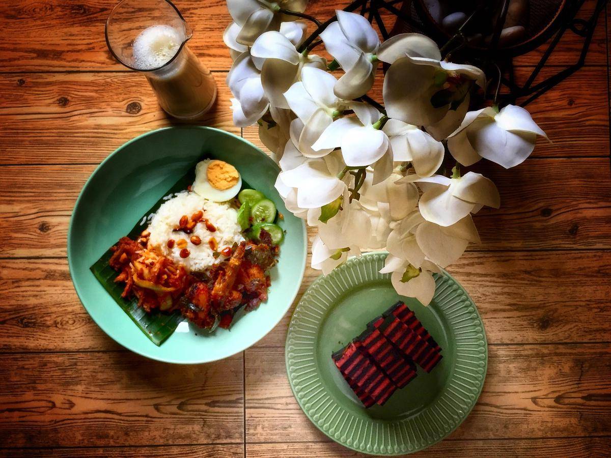 Ilustrasi nasi uduk (Pixabay/My Walking Diary)