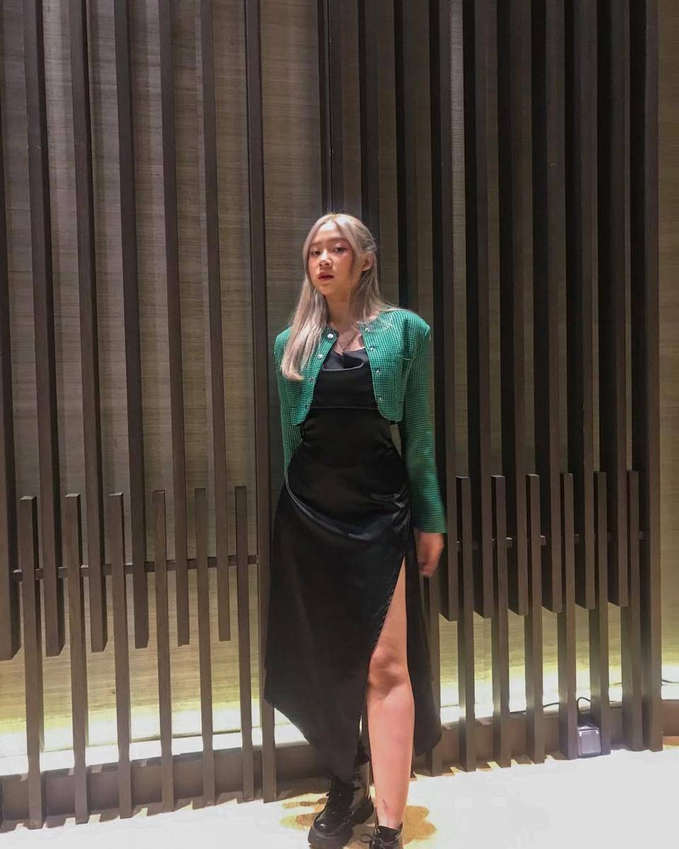Dhea Angelia (instagram.com/dheaangelialee)