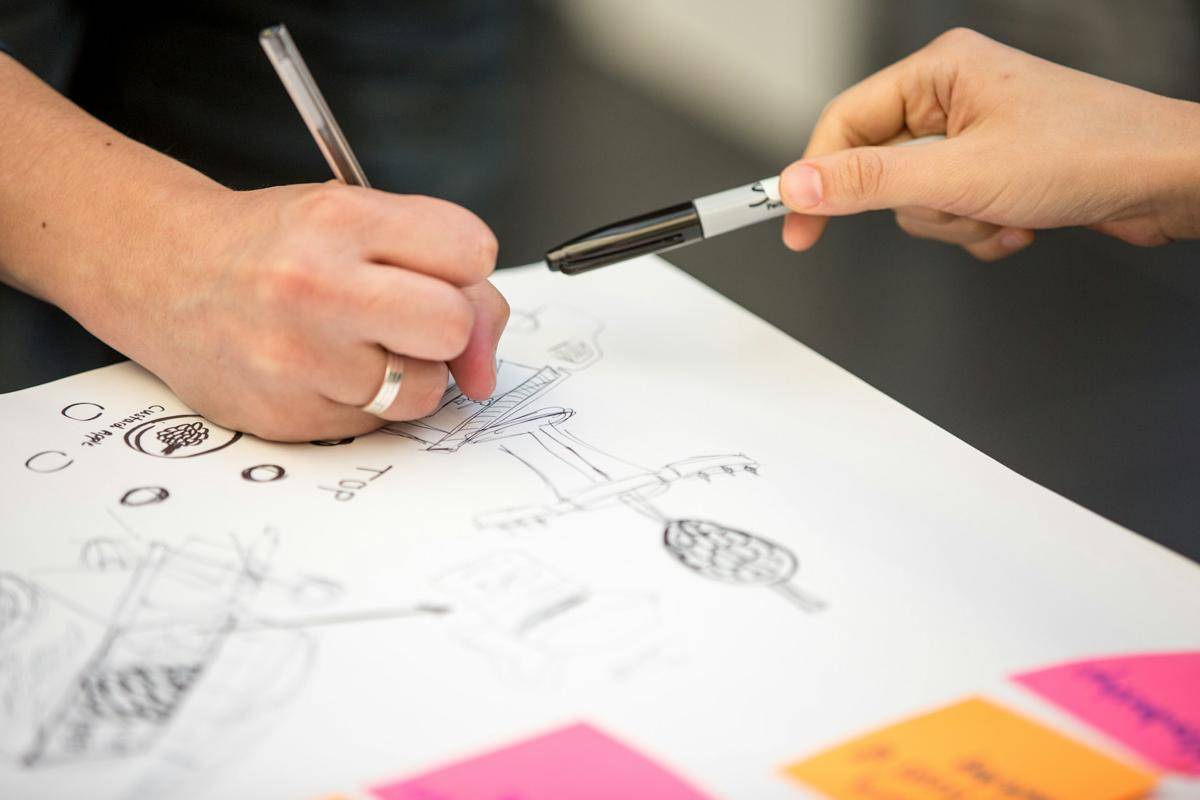 ilustrasi inovasi dan branding (Unsplash/FORTYTWO)
