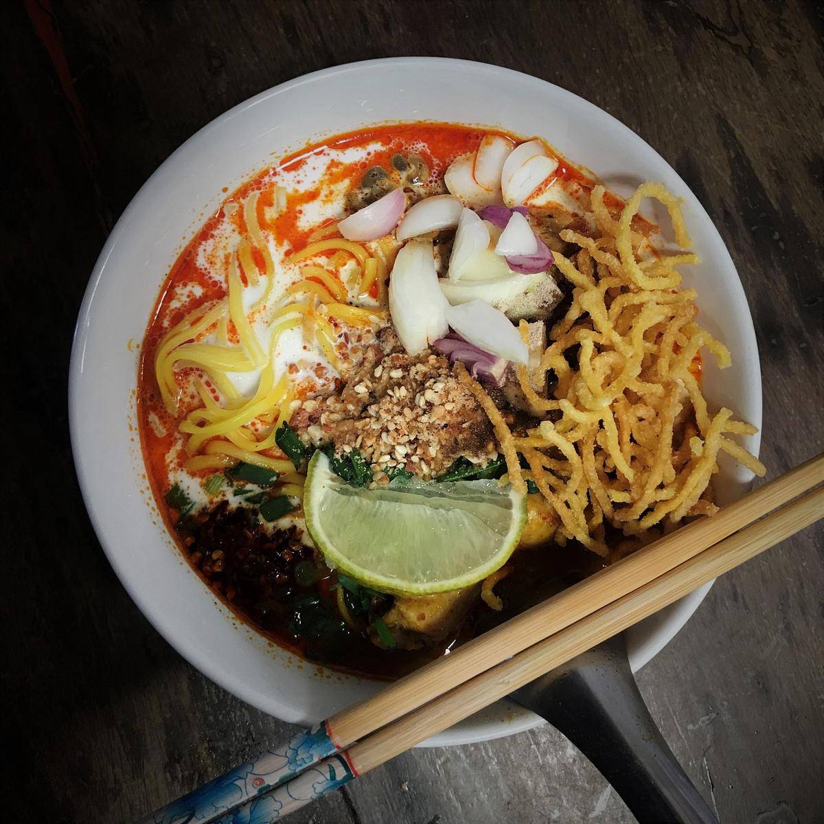 ilustrasi khao soi