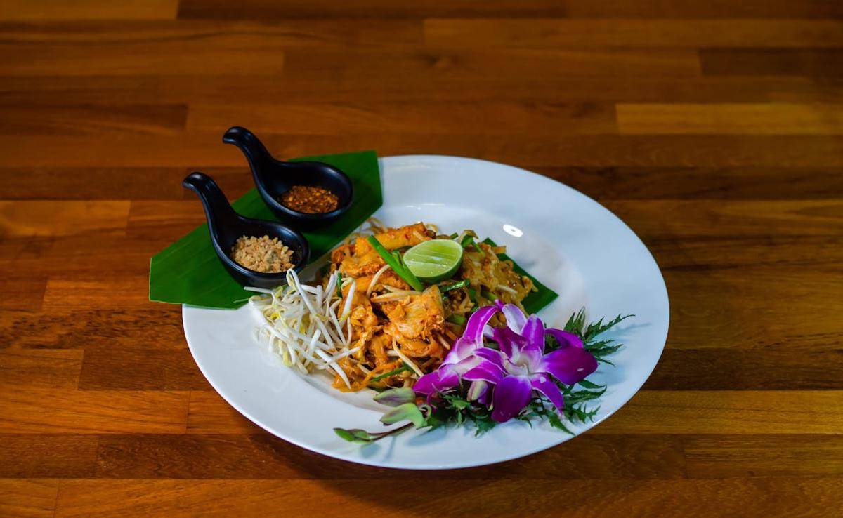 ilustrasi pad thai