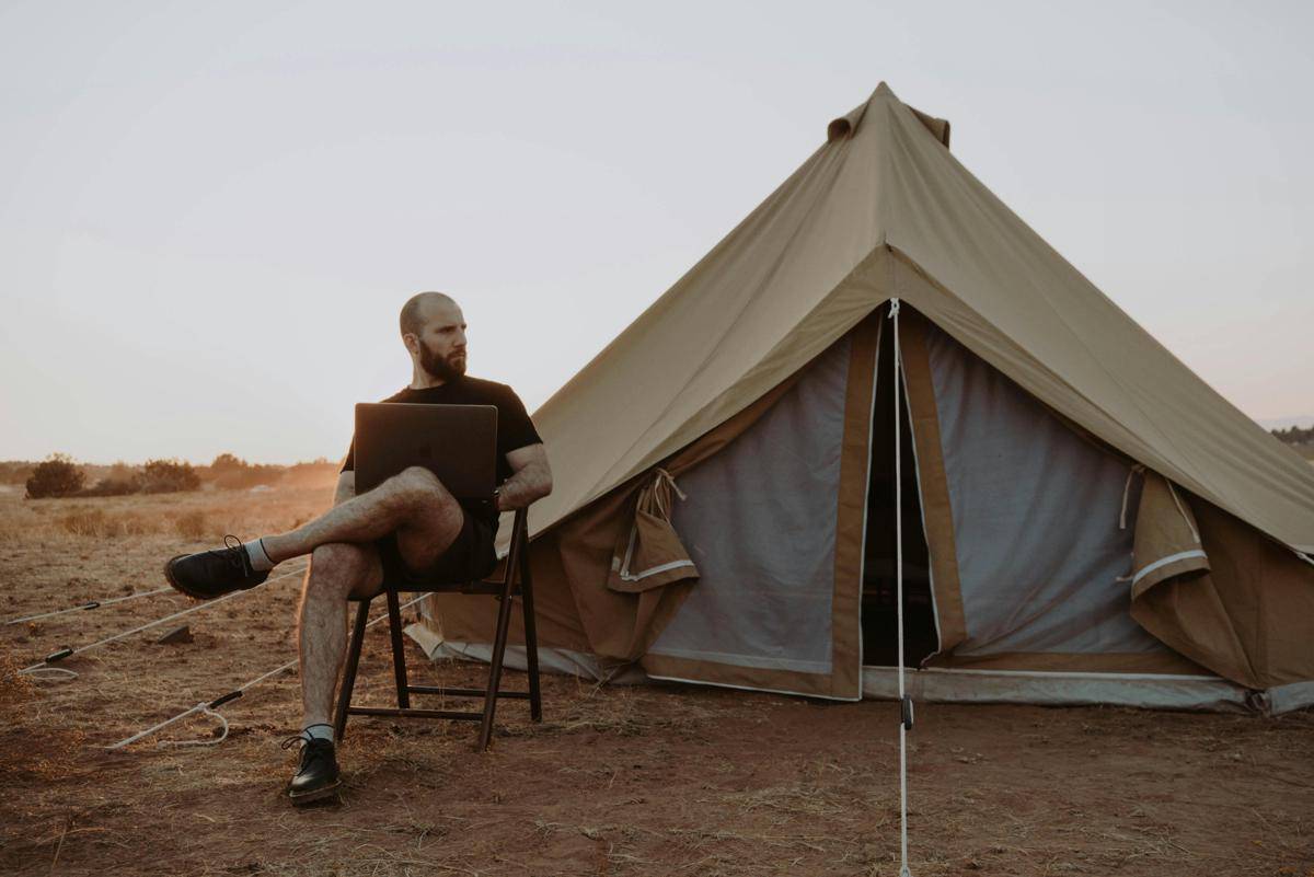 tenda backpacking/pexels.com