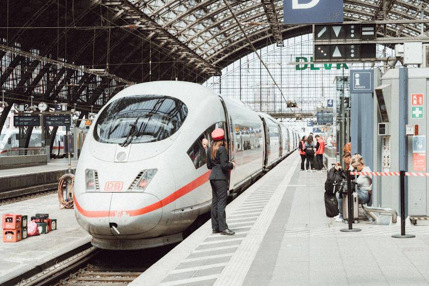 ilustrasi shinkansen